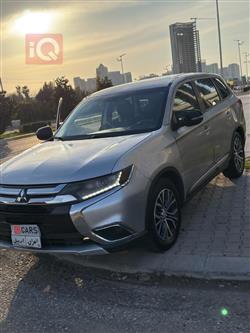 ميتسوبيشي اوتلاندر